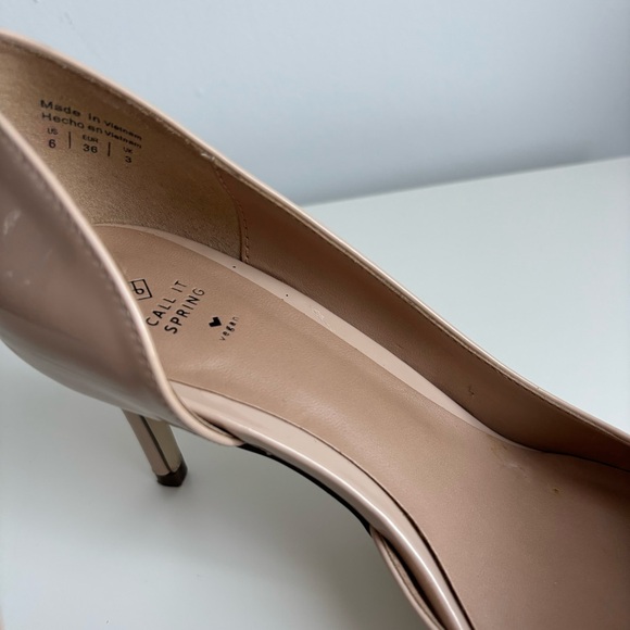 SOLD Beige Pointed-Toe 3” Heels — Size 6 - Picture 12 of 14